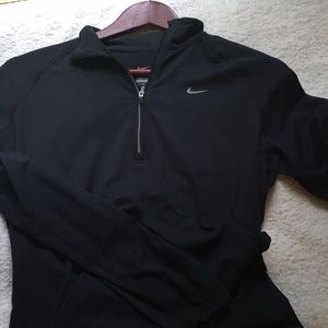 Nike Dri-Fit Quart ZIP Running Shirt